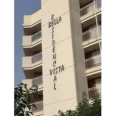 In - For 4-5 People 70 M From The Beach Miami Playa