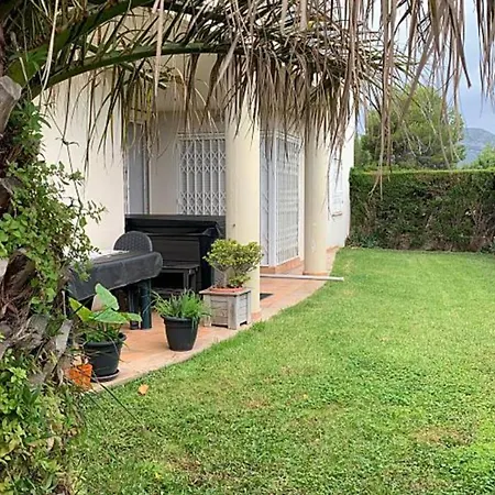 In - For 4-5 People 70 M From The Beach Miami Playa